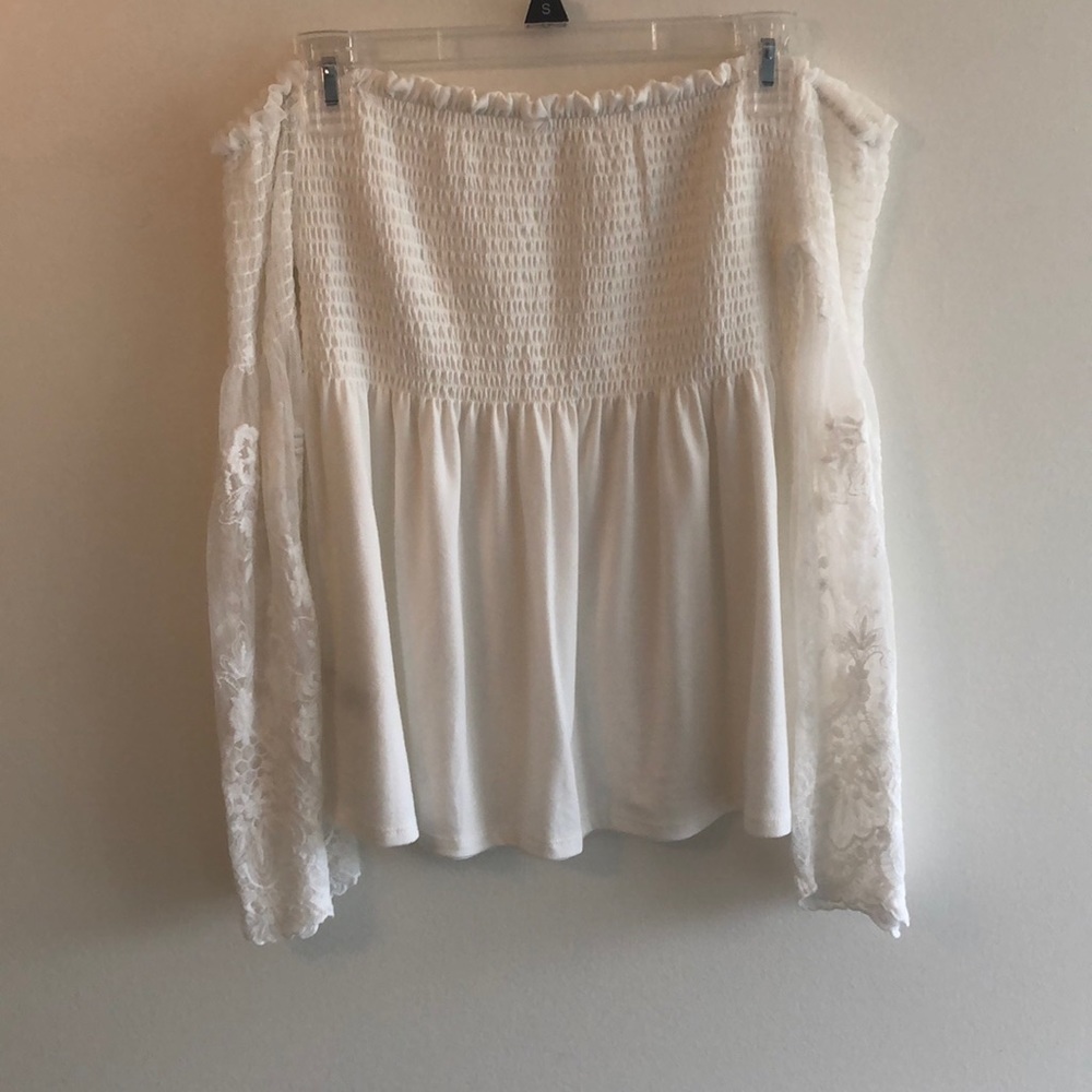 Xhilaration scrunched blouse